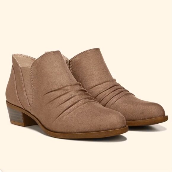 Life Stride Shoes - Life Stride 10 Aurora Ankle Boots Women’s Booties Brown Chunky Block Heels